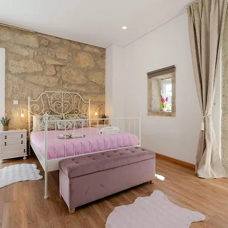 Stone Walls & Sunlit Terrace Retreat By Hostwise Apartmán Pedroso